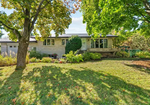 Two or more stories for sale - 5 Rue Remi-Franc, Blainville, J7C0T6