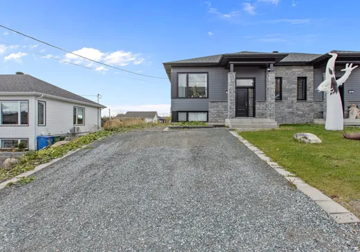 Maison à étages à vendre - 106 Rue Vachon, Frampton, G0R1M0