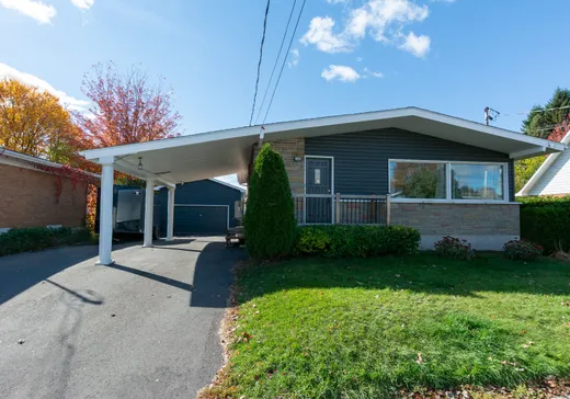 Maison à étages à vendre - 1150 Rue Chabanel, Drummondville, J2B2J9