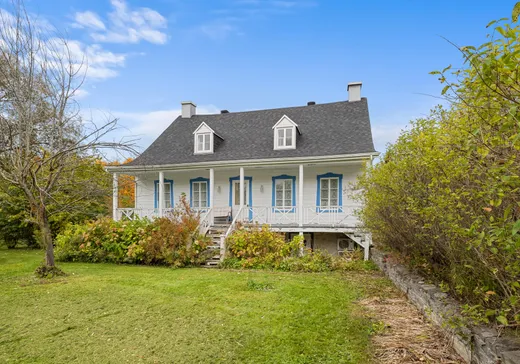 Maison à vendre - 1623 Ch. Royal, Saint-Pierre, G0A 4E0