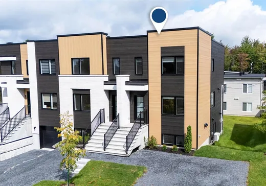 Two or more stories for sale - 1006 Rue du Seyval, Sherbrooke, J1L0K8