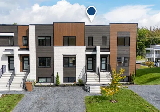 Two or more stories for sale - 992 Rue du Seyval, Sherbrooke, J1L0K8