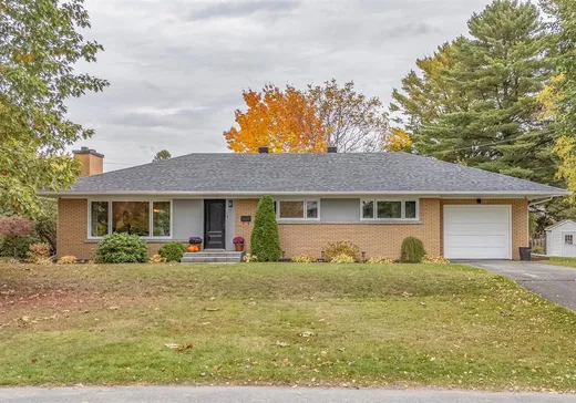 Bungalow for sale - 17 Rue des Bouleaux, Victoriaville, G6P2G4