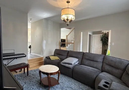 House for sale - 239 Rue de Sauternes, Gatineau, J8R 3N4