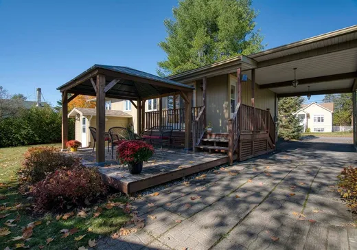 Maison à vendre - 642 Rue Hamel, Magog, J1X 4P5