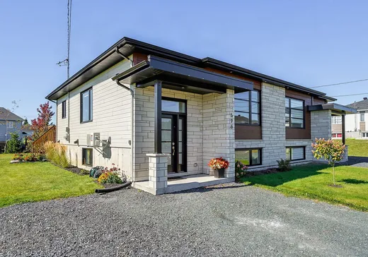 House for sale - 596 Rue des Pins, St-Odilon, G0S 3A0