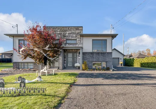 House for sale - 20 Rue du Geai-Bleu, St-Apollinaire, G0S 2E0