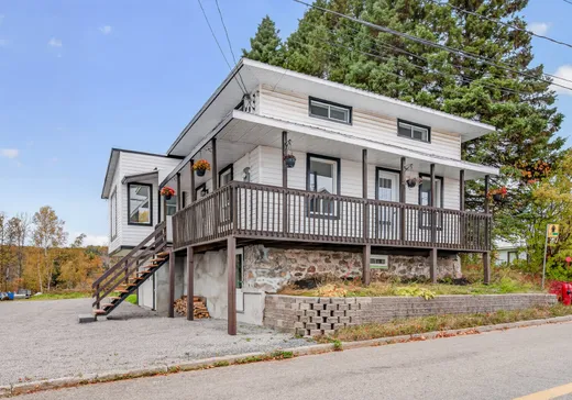 House for sale - 334 Av. Royale, St-Tite-Des-Caps, G0A 4J0