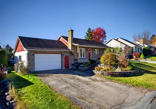 Bungalow à vendre - 1398 Rue Labelle, Sherbrooke, J1N1N8