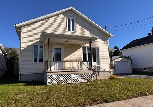 House for sale - 43 Rue Talbot, Plessisville, G6L 5B2