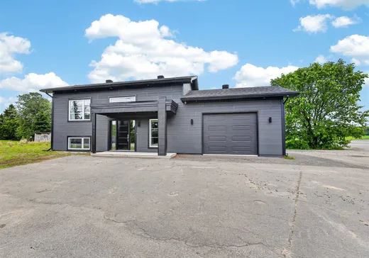 Paliers multiples à vendre - 655 Rg de la Rivière-Bayonne S., Berthierville, J0K1A0