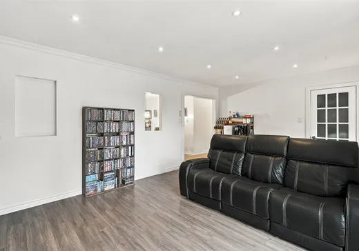 Maison à vendre - 16-18 Ch. de la Grande-Ligne E., Saint-Jean-sur-Richelieu, J2X 2S6