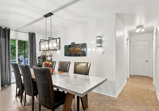 Maison à vendre - 16-18 Ch. de la Grande-Ligne E., Saint-Jean-sur-Richelieu, J2X 2S6