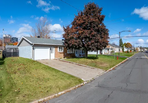 Maison à vendre - 5305 Rue Bossuet, Lévis, G6V 5B1