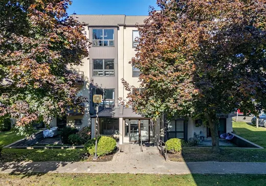 Condo à vendre - 1630 Rue McNamara, App. 201, Laval (Chomedey), H7S 2J9
