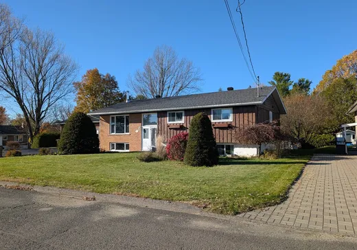 Maison à vendre - 355 Rue Laflamme, Pointe-Claire (Île de Montréal), J0B 2H0