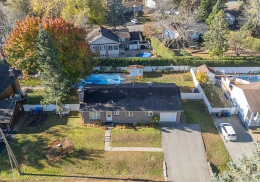 Maison à vendre - 137 Av. Fraser, Lorraine, J6Z 3B2