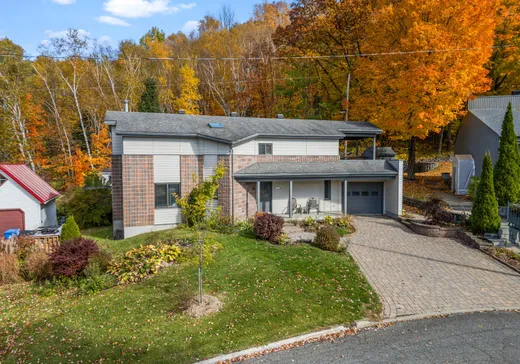 Maison à vendre - 1408 Rue Noirefontaine, Cap-Rouge, G1Y 1N1