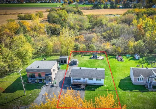 Two or more stories for sale - 500 7e Rang, St-Dominique, J0H1L0