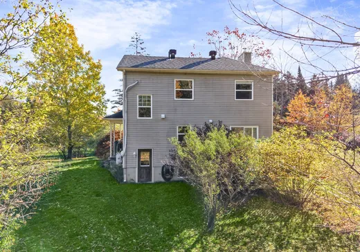 Maison à vendre - 2765 Rue du Manège, Magog, J0B 2C0