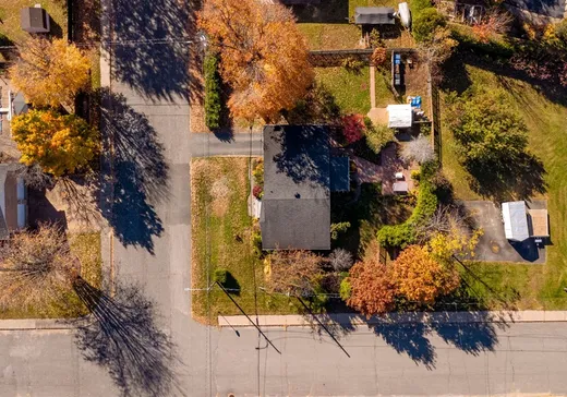 Maison à vendre - 51 202e Avenue, St-Mathieu-Du-Parc, G9T 3C3