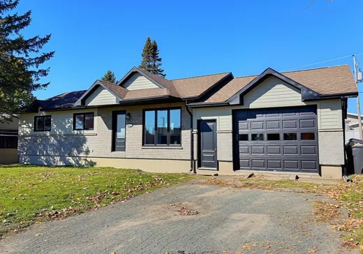 House for sale - 130 Rue Morrissette, Plessisville, G6L 3Z7