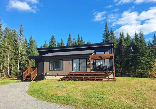 Maison à vendre - 221 Allée Boisvert, Shannon, G3S 1S3