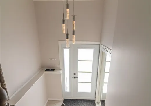 House for sale - 1673 Rue St-Onge, Mont-Joli, G5H 2K3