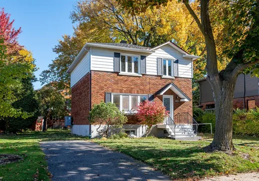 Two or more stories for sale - 1825 Rue Guertin, Montreal (Saint-Laurent), H4L4C9