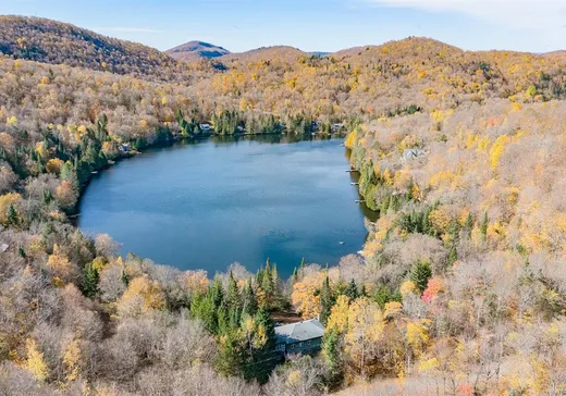 Maison à vendre - 2426-2428 Ch. du Lac-Ovale, Mont-Tremblant, J0T 1J2