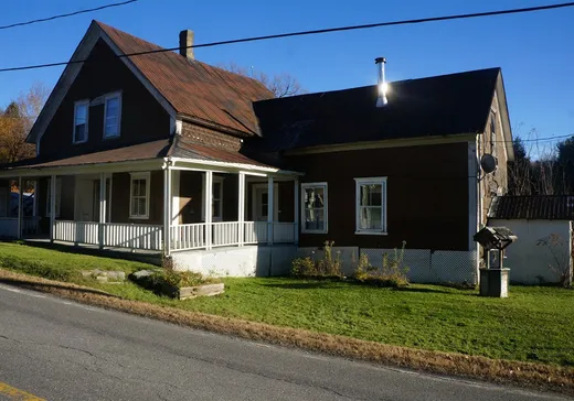 Maison à étages à vendre - 5070 Ch. de Stanstead, Stanstead, J0B3E3