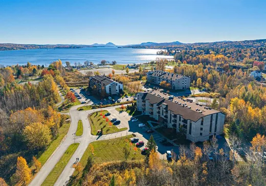 Condo for sale - 2085 Place du Club-Memphré, App. 407, Magog, J1X 7P4