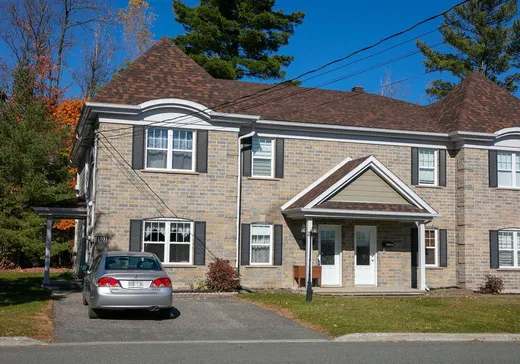 Condo à vendre - 1033 Rue Maisonneuve, Magog, J1X 2P1