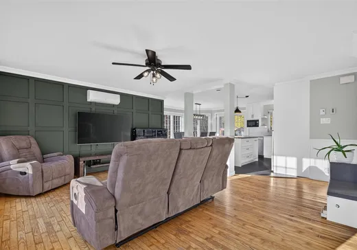 Maison à vendre - 5930 Boul. St-Joseph, St-Nicephore, J2A 3W2