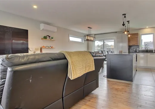 Maison à vendre - 2138 Rue Barton, Sherbrooke, J1L 0H1
