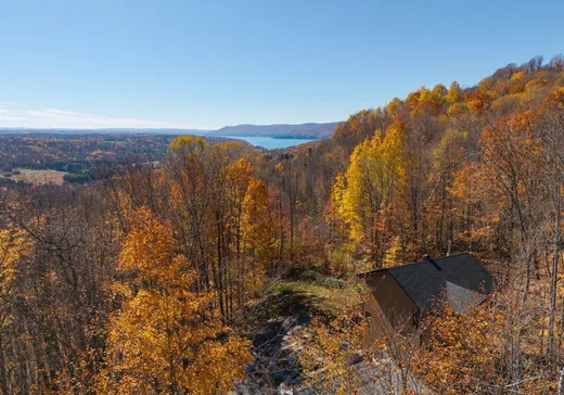 Maison à étages à vendre - 37 Ch. de l'Auberge, Magog, J0B2C0