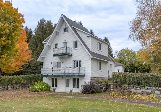 House for sale - 60 Rue St-François, Beaulac-Garthby, G0Y 1B0
