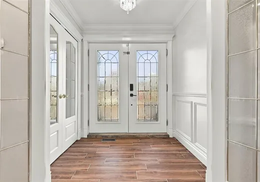 Maison à vendre - 3866 Av. des Généraux, Laval (Duvernay), H7E 5K9