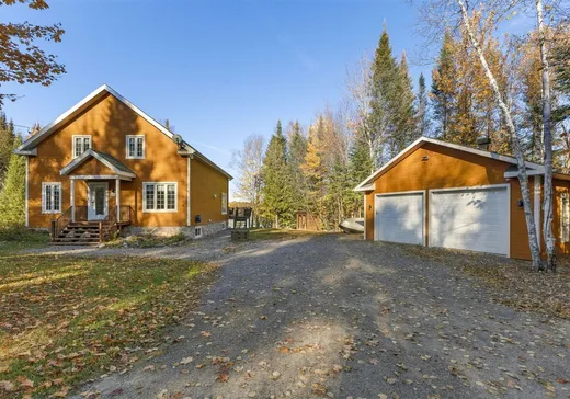 House for sale - 626 Ch. de la Presqu'île, Rivière-Rouge, J0T 1T0