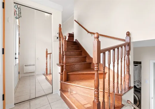 Maison à vendre - 3875 Rue Paul-Bourget, Laval (Fabreville), H7R 5Z7