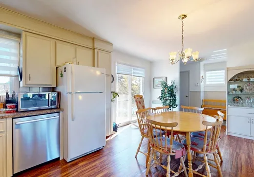 Maison à vendre - 3 Rue Laurin, Sept-Îles, G4R 1W1
