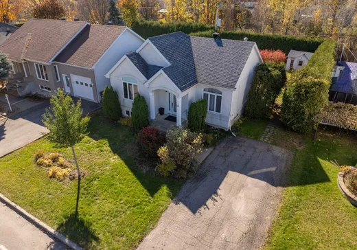 Maison à étages à vendre - 44 Rue de la Sentinelle, Blainville, J7C5A4