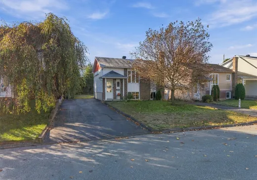 Bungalow à vendre - 890 Rue de l'Anse, Fleurimont, J1E3S4
