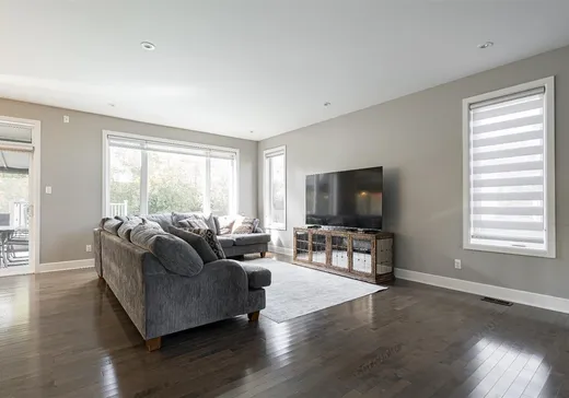 Maison à vendre - 28 Place St-Marseille, Vaudreuil-Dorion, J0P 1M0