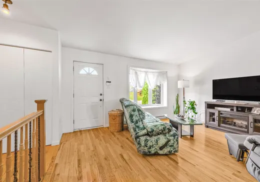 Maison à vendre - 249-249A Rue du Plateau-Lafontaine, Saint-Jérôme, J7Y 4J1