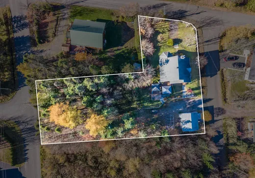 Maison à vendre - 53 Rue de la Promenade, St-Apollinaire, G0S 2E0