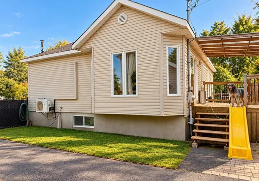 Maison à vendre - 353 Rue Deland, Saint-Jean-sur-Richelieu, J2Y 1A7