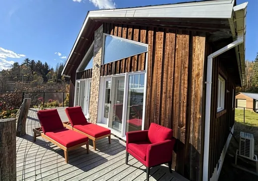 Maison à vendre - 195 Rue Bourassa, La Tuque, G9X 0A1