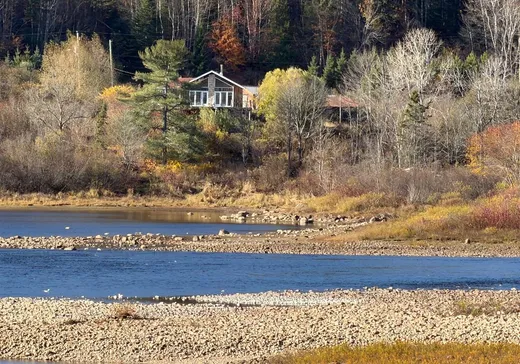 Maison à vendre - 195 Rue Bourassa, La Tuque, G9X 0A1
