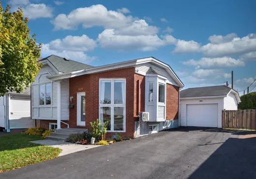 Maison à vendre - 3275 Boul. Gareau, St-Hubert, J3Y 8W3